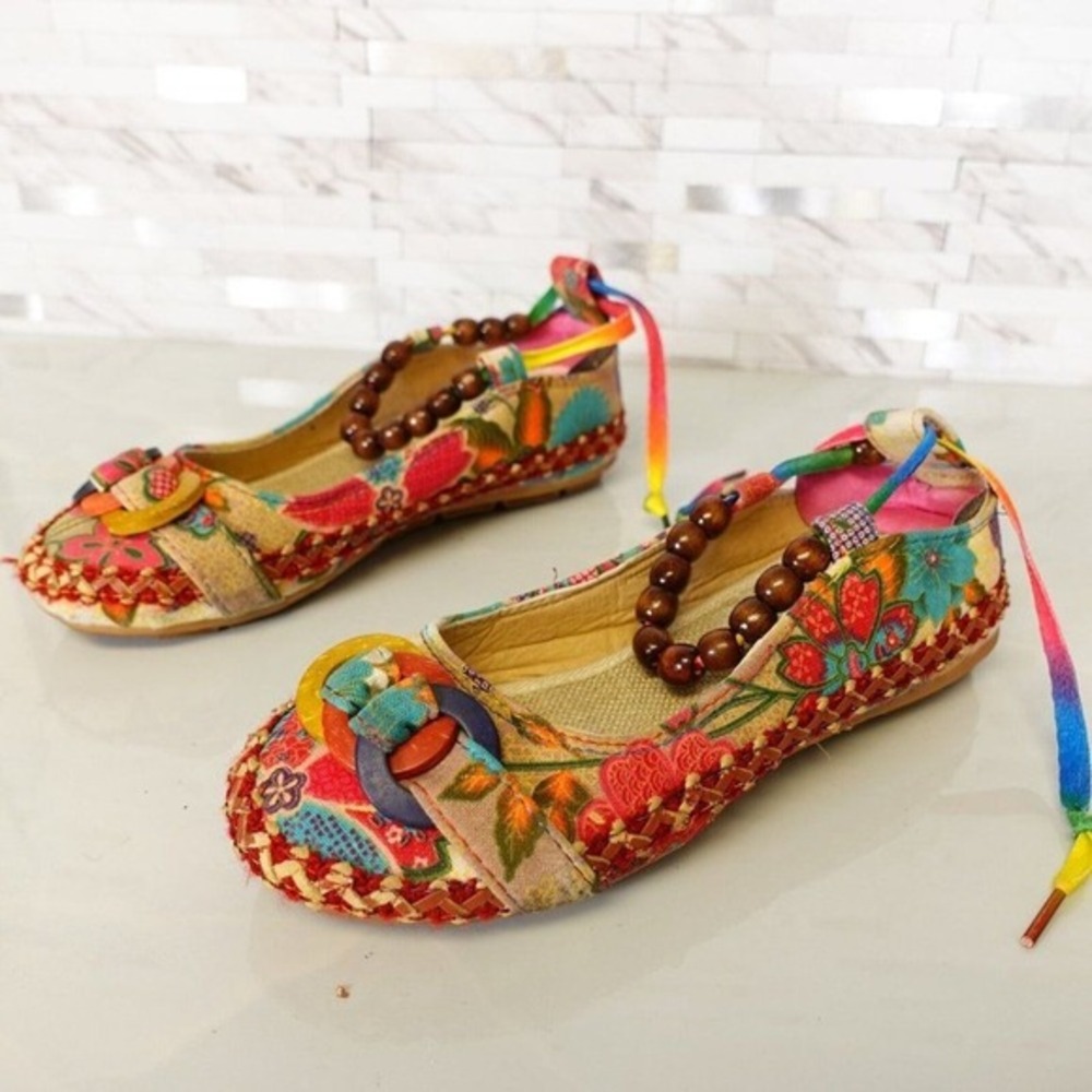 Ballet Womens Shoes 37 Sandals Flat Canvas Floral‎ 6 Wood Beaded Boho Colorful